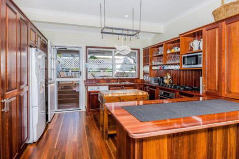 Kenlee Family & Pet Friendly - Geraldton Accommodation 3