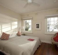 Barrenjoey House - Geraldton Accommodation