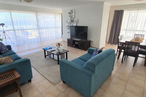Surfers Chalet - Geraldton Accommodation 4