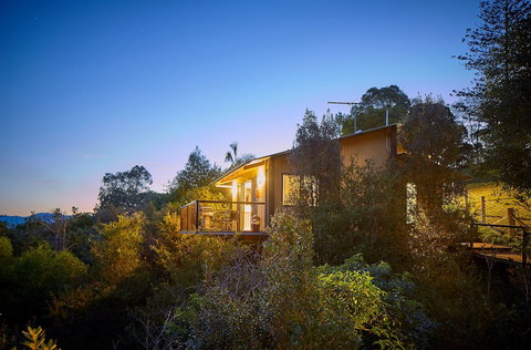 Dayboro Cottages & Llama Walks - Geraldton Accommodation 2