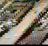 Water Bay Villa Bed and Breakfast - Geraldton Accommodation