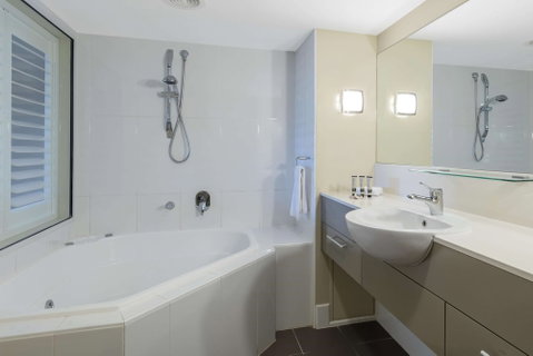 Oaks Hervey Bay Resort And Spa - Geraldton Accommodation 2