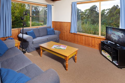 Bombina Cottages - Geraldton Accommodation 5