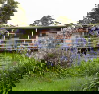 Bombina Cottages - Geraldton Accommodation