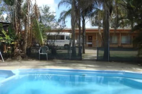 Hilldrop Motor Inn - Geraldton Accommodation 7