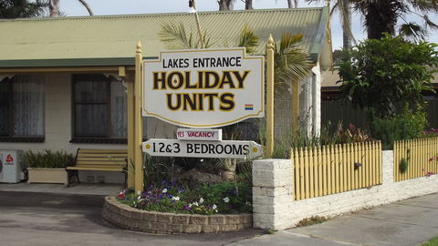Lakes Entrance Holiday Units - Geraldton Accommodation 3
