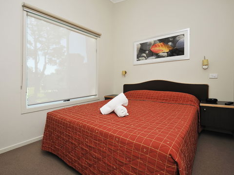 NRMA Eastern Beach Holiday Park - Geraldton Accommodation 3
