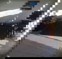 Christies No 1 Esplanade - Geraldton Accommodation