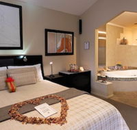 Riverview Rise Retreats - Geraldton Accommodation