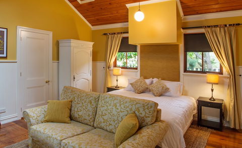 Oak Tree Lodge - Geraldton Accommodation 4