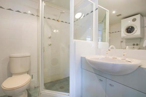 Lhotsky Apartments - Geraldton Accommodation 5