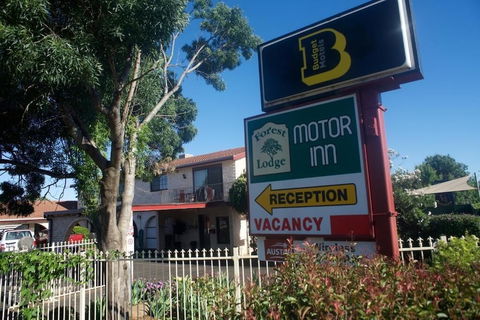 Forest Lodge Motor Inn & Restaurant - Geraldton Accommodation 4