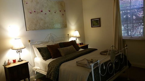 Amy's House - Geraldton Accommodation 5