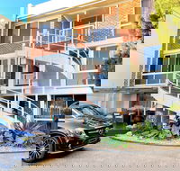 Bay Breeze Boutique Accommodation - Geraldton Accommodation