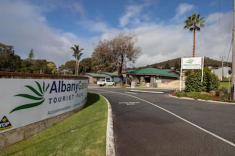 Albany Gardens Tourist Park - Geraldton Accommodation 0