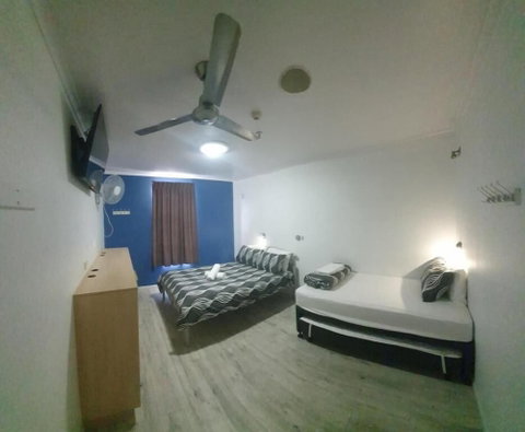 Yamba Central - Geraldton Accommodation 3