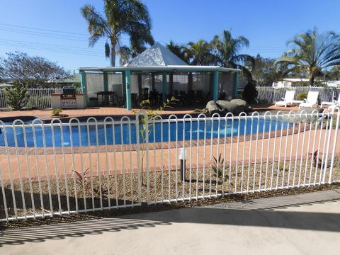 Reef Adventureland Motor Inn - Geraldton Accommodation 5