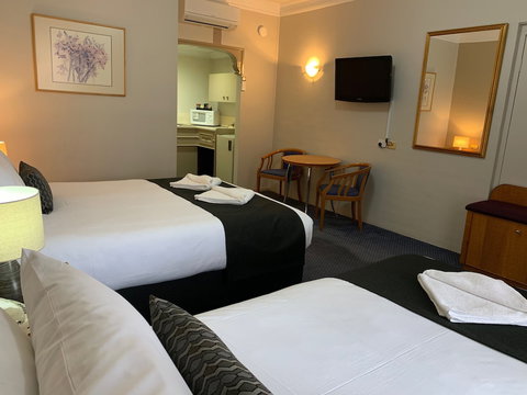 Heritage Motor Inn Goulburn - Geraldton Accommodation 4