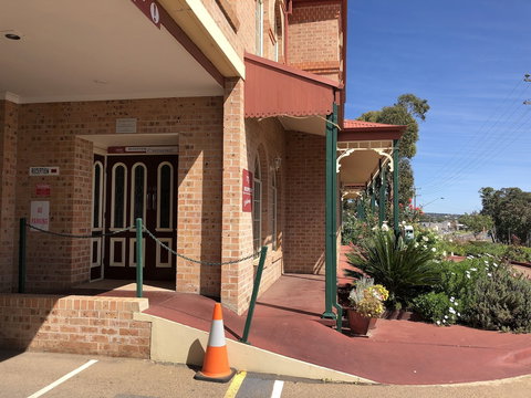 Heritage Motor Inn Goulburn - Geraldton Accommodation 2