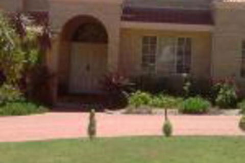 Marys Bed & Breakfast - Geraldton Accommodation 0