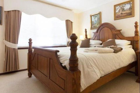 Marys Bed & Breakfast - Geraldton Accommodation 3
