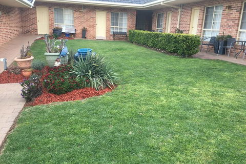 Golden Chain Aalana Motor Inn - Geraldton Accommodation 1