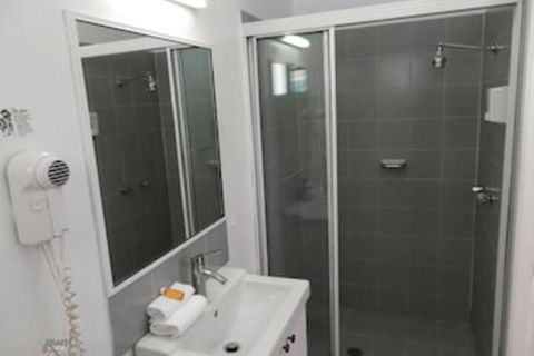 Ocean Shores Motel - Geraldton Accommodation 4