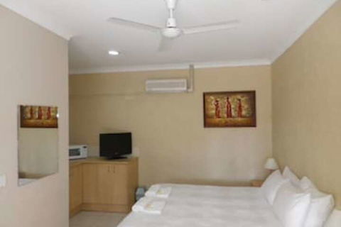 Ocean Shores Motel - Geraldton Accommodation 3