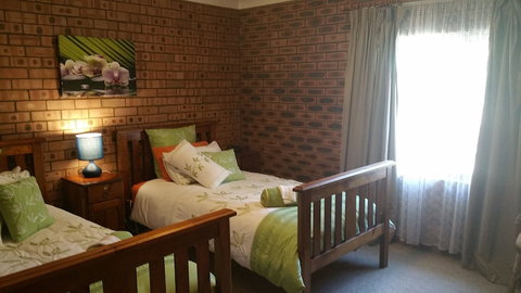 Shady Trees Barrington Holiday House - Geraldton Accommodation 6