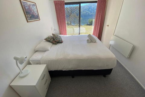 Banksia 1 - Geraldton Accommodation 2