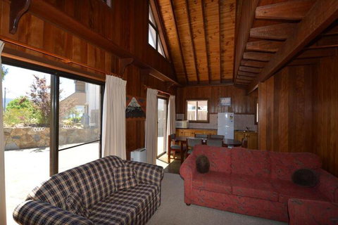 Cedar Haven - Geraldton Accommodation 2