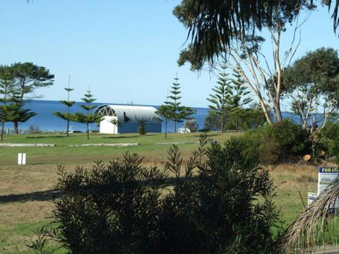 Blue Waters Four - Geraldton Accommodation 1