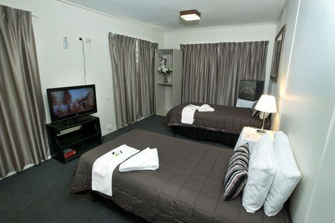 Windsor Hotel Dalby - Geraldton Accommodation 5