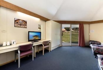 The Station - Geraldton Accommodation 4