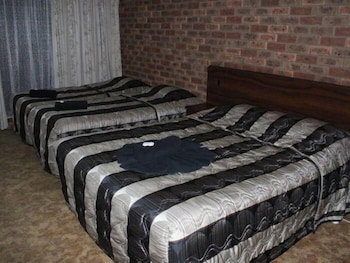 Woomargama Village Hotel Motel - Geraldton Accommodation 3