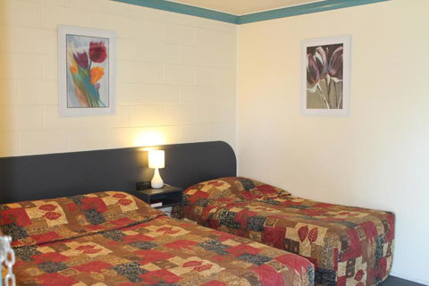 Nanango Antler Motel - Geraldton Accommodation 4