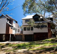 Blue Ice - Geraldton Accommodation