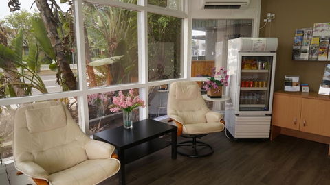 Country Motor Inn Singleton - Geraldton Accommodation 3