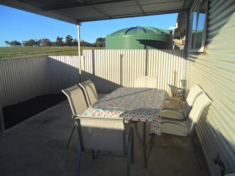 Motel Dimboola - Geraldton Accommodation 4