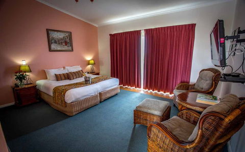 Eagle Heights Mountain Hotel - Geraldton Accommodation 0