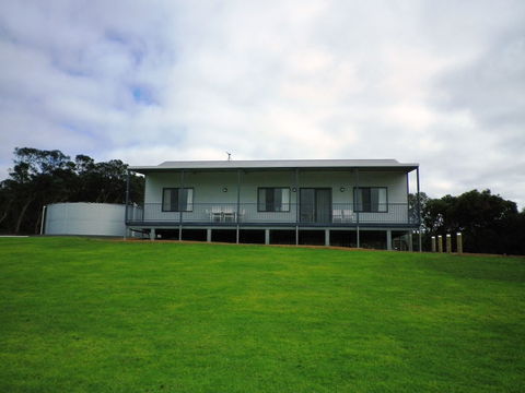 Nutkin Lodge - Geraldton Accommodation 5