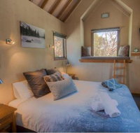 Sharpys Chalet - Geraldton Accommodation