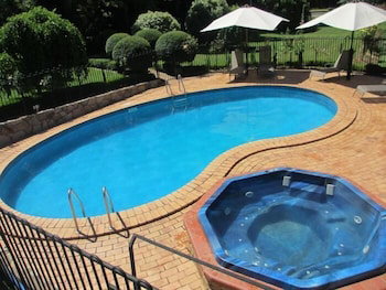 Chestnut Tree Holiday Apartments - Geraldton Accommodation 2