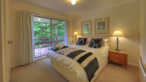 Chestnut Tree Holiday Apartments - Geraldton Accommodation 6