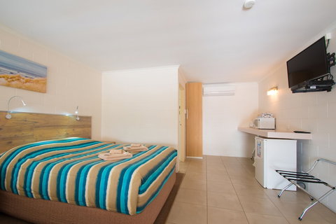 A & A Motel - Geraldton Accommodation 4