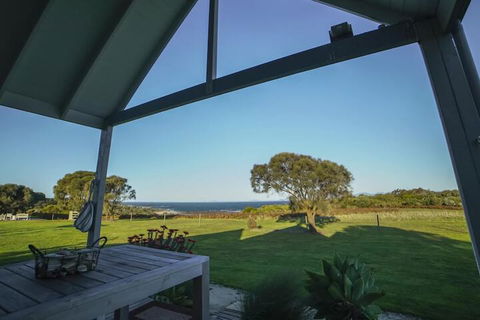 Bear Gully Coastal Cottages - Geraldton Accommodation 7