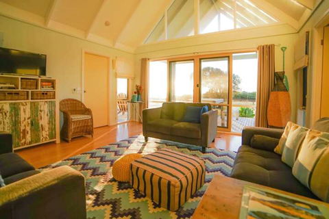 Bear Gully Coastal Cottages - Geraldton Accommodation 5
