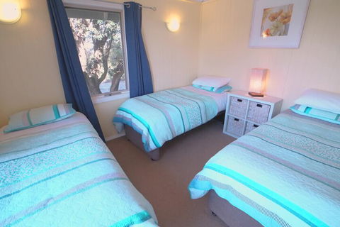 Bear Gully Coastal Cottages - Geraldton Accommodation 4