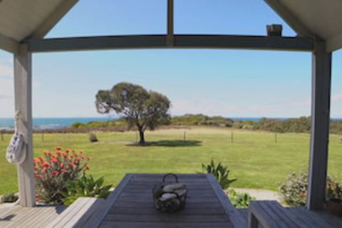 Bear Gully Coastal Cottages - Geraldton Accommodation 0