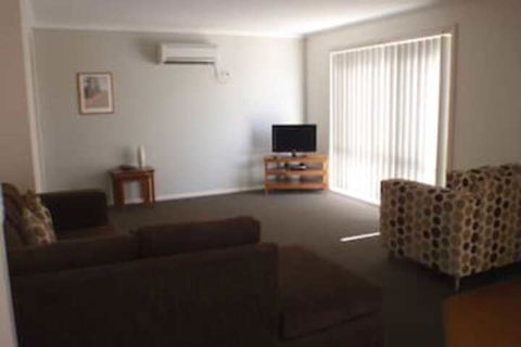 Kennedy Holiday Resort - Geraldton Accommodation 3